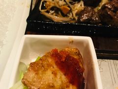 -穹六人间 people 6(岳阳路店)