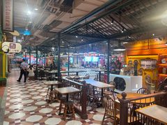 -大食代美食广场(上海中心店)