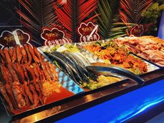 -布罗城堡自助烧烤(鸿通城购物中心店)