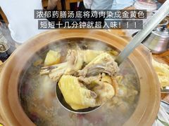 -威邵鸡煲(西华路总店)