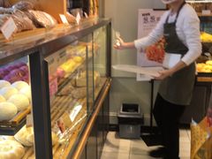 面包甜点陈列柜-BreadTalk面包新语·烘焙蛋糕(海珠丽影广场店)