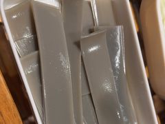 -快活林酸汤鱼鲜品火锅店(甲秀楼店)