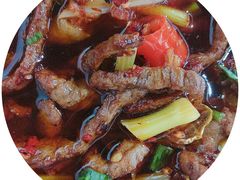 -杨三娘跷脚牛肉(羊子山西路店)