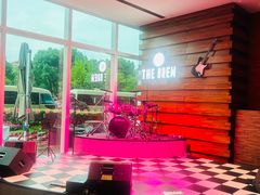 -The BREW·酿餐厅(浦东嘉里大酒店)