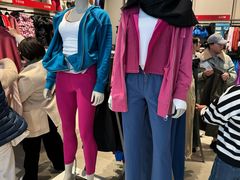 -lululemon(比斯特购物村店)