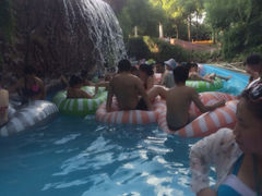 iphone_upload_pic-热带风暴水上乐园