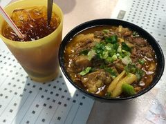 -九记牛腩