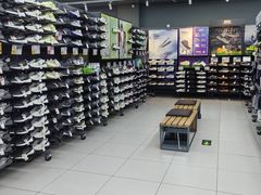 -迪卡侬(高新万达店)