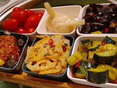 -蛙两只美蛙鱼头火锅(恒茂店)