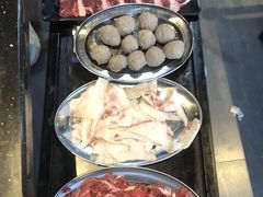 -牛一煲美食(江高店)