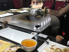 -利昂法式铁板主题餐厅(新奥购物中心店)
