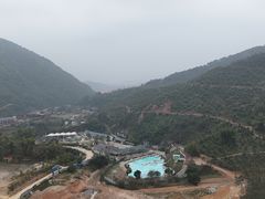 -十万大山布透温泉