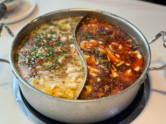 -德林酸菜鱼火锅(南丹店)