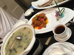 -亢龙太子酒轩(东湖店)