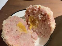 咸蛋黄狮子头-十面春风·江南面馆(崇宁路店)