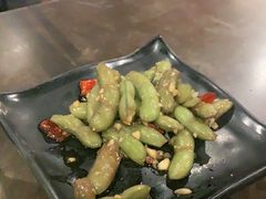 -麦凯伦烧烤·精酿超级工厂店(金桥总店)
