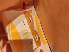 -麦当劳(深圳北站高铁店)