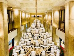 -Salon de The de Joel Robuchon(外滩18号店)