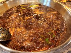 -肖肖酸萝卜鱼火锅(总店)