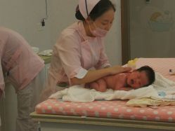 -盈月阁母婴护理中心·月子中心·月嫂育儿嫂