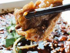 水煮牛肉-尘香•传统川菜(创汇首座店)