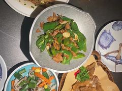 -前海沿·青岛菜(大拇指广场石老人店)