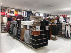 -优衣库(南京建邺万达广场店)