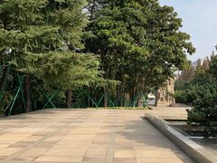 -上海市龙华烈士陵园