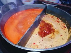 -热火朝天鲜切牛肉火锅(南强街巷店)