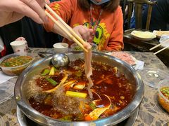 -肖肖酸萝卜鱼火锅(总店)