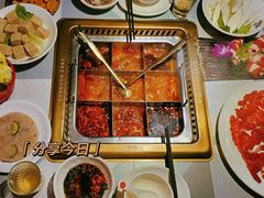 -雾都渣渣火锅(南城智汇城店)