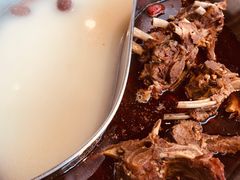精品羊蝎子锅-亿诣蝎府炸酱面羊蝎子火锅(酷车小镇店)