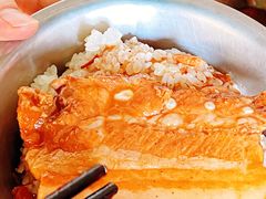 -梁阿婆廿年老牌扣肉糯米饭