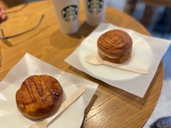 -星巴克臻选(金桥国际店)