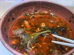 -成都你六姐·牛肉冒菜(信泰中心商场店)