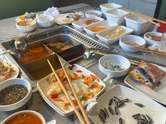 -海底捞火锅(公益西桥店)