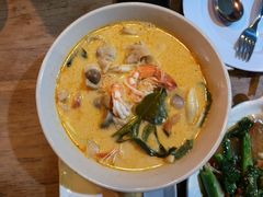 -Kat's Kitchen