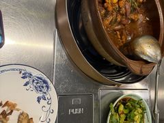 -胡须佬鸡煲四季火锅店(石厦西村直营店)