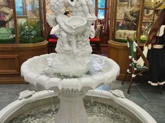 -秘密旅行Bonjour(黑金冠 江南西店)