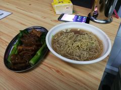 -小梁哥云吞面(黄贝岭店)