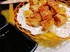 潮汕手卷炸稞肉-潮十三潮汕砂锅粥(高新四路大都荟店)