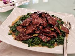 -梅龙镇酒家(南京西路总店)