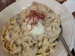 -CowCow其其·牛杂咖啡公司(六运店)