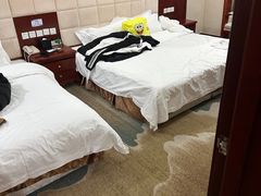 -兴芮温泉度假区