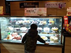 -85度C(生甜甜圈研究工坊·上海松江人民北路店)