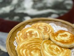 -蔼若春.传承三十年云南菜(金碧公园店)