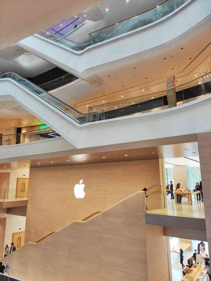 金茂览秀城-"周末路过金茂汇广场,发现apple专卖店."-大众点评移动版