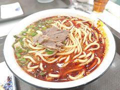 -伊穆祥牛肉面总店·清真