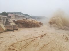-黄河小浪底水利枢纽风景区