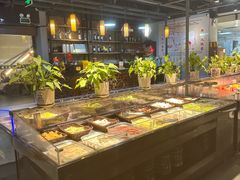 -牛里牛气· 榴莲海鲜鲜牛肉自助火锅·烤肉(横岗店)